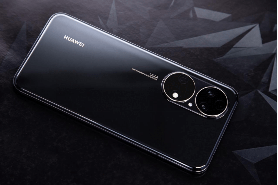 小屏旗舰闪亮登场华为p50e手机值得种草