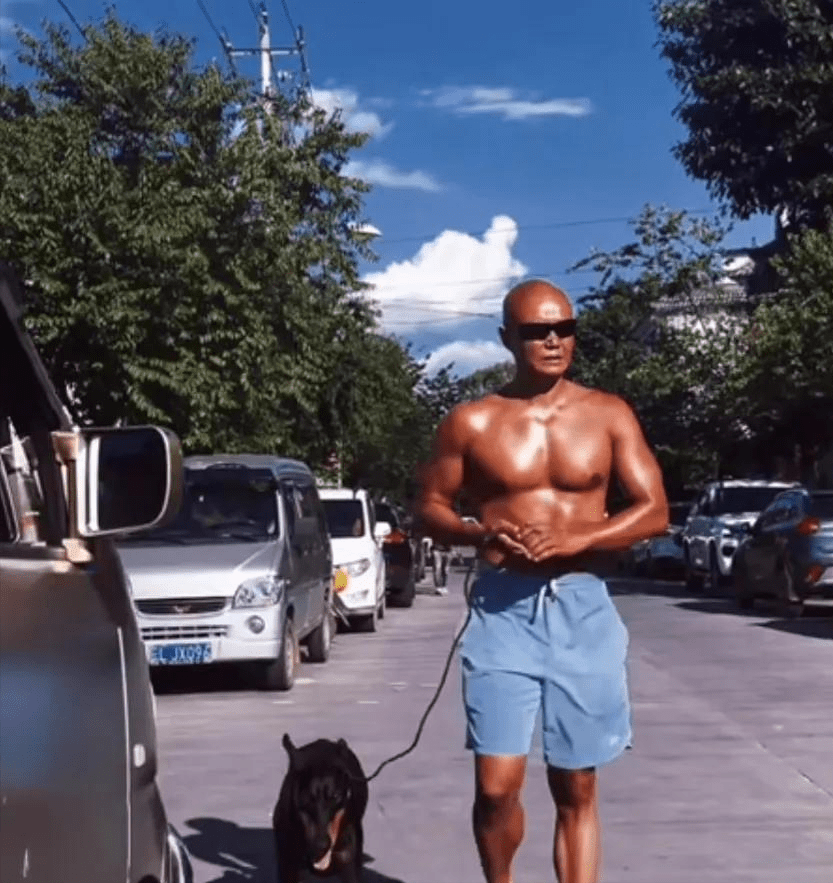 乐嘉|“人生导师”乐嘉的毁灭史,以前有多狂,现在就有多凉??