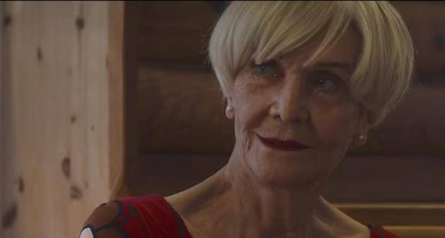 原创这部冷门佳片伊蒂治愈了我的一整年