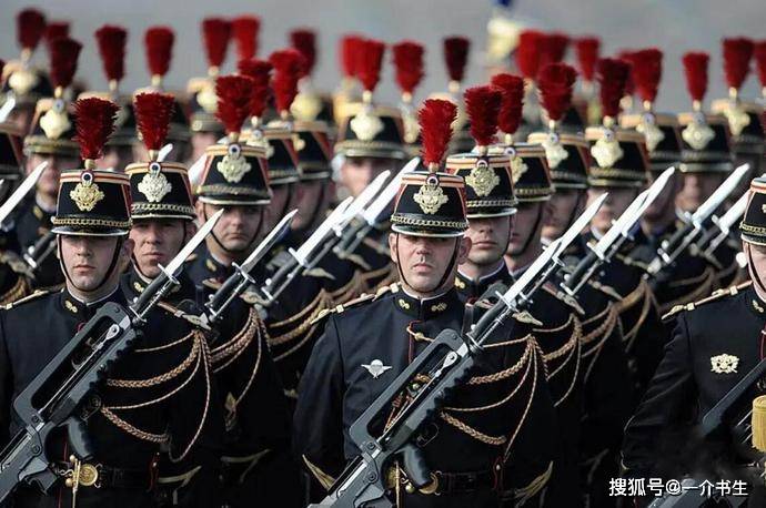 各国仪仗队使用的礼宾枪都有哪些