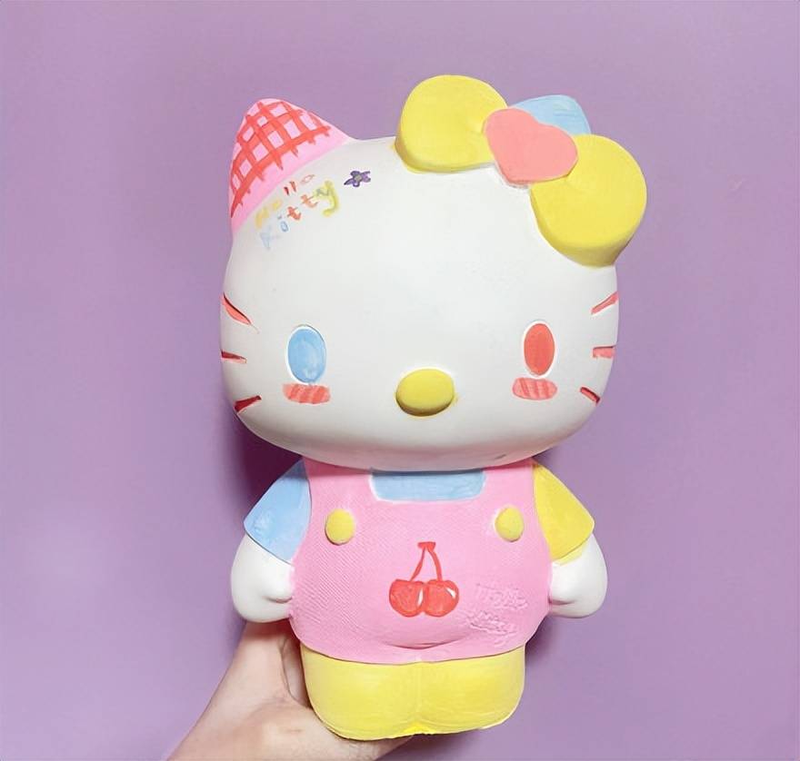 diy网红潮玩丨石膏娃娃pk流体暴力熊,你更pick谁?_色彩_小朋友_颜色