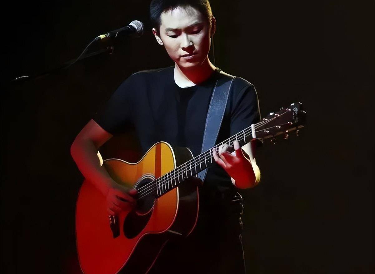 《中国好声音》第一季总冠军梁博，如今已成优秀音乐人_节目_选手_发展