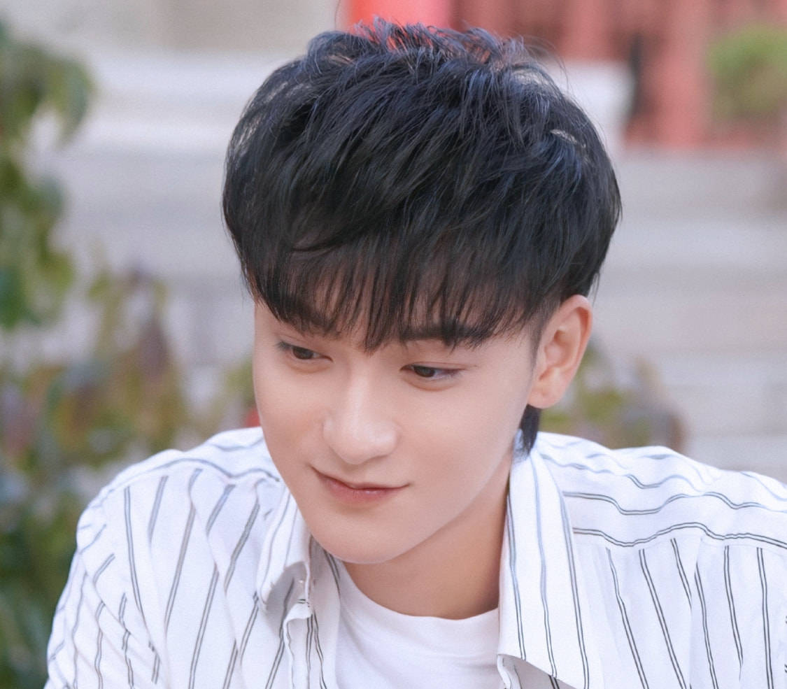 黄子韬深夜去急诊,回应过敏已经好很多,用户名又认不出了?