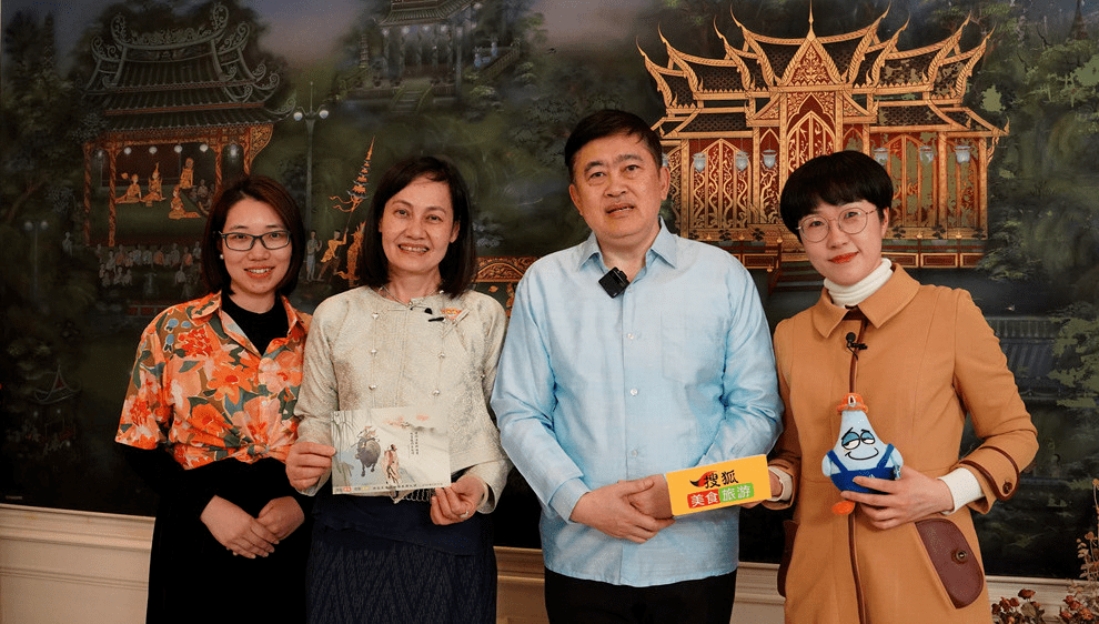 泰国驻华大使把厨房搬到户外,"泰"燃了!_风情节_中国_泰王国