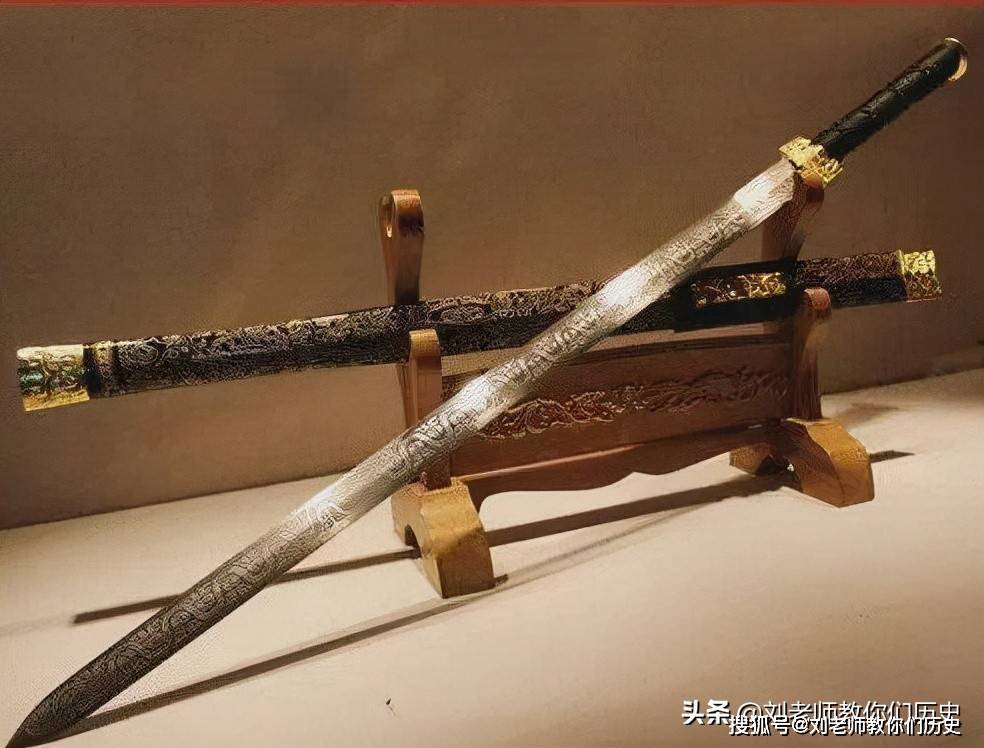 济南博物馆干将莫邪剑图片