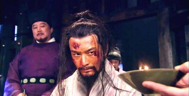 原创岳飞临死前用八个字诉说自己的冤屈但狱卒一番话让他无言以对