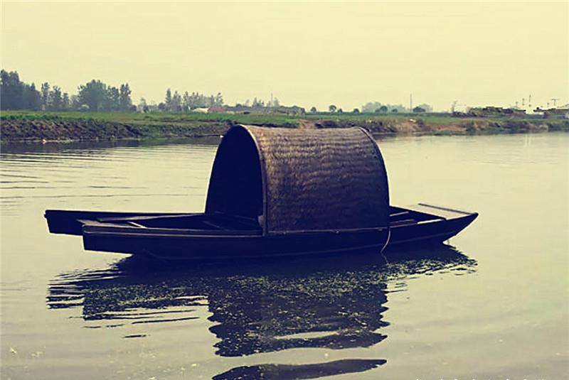 巧不巧,王大金的老丈人领着一大帮子人正好来到河边