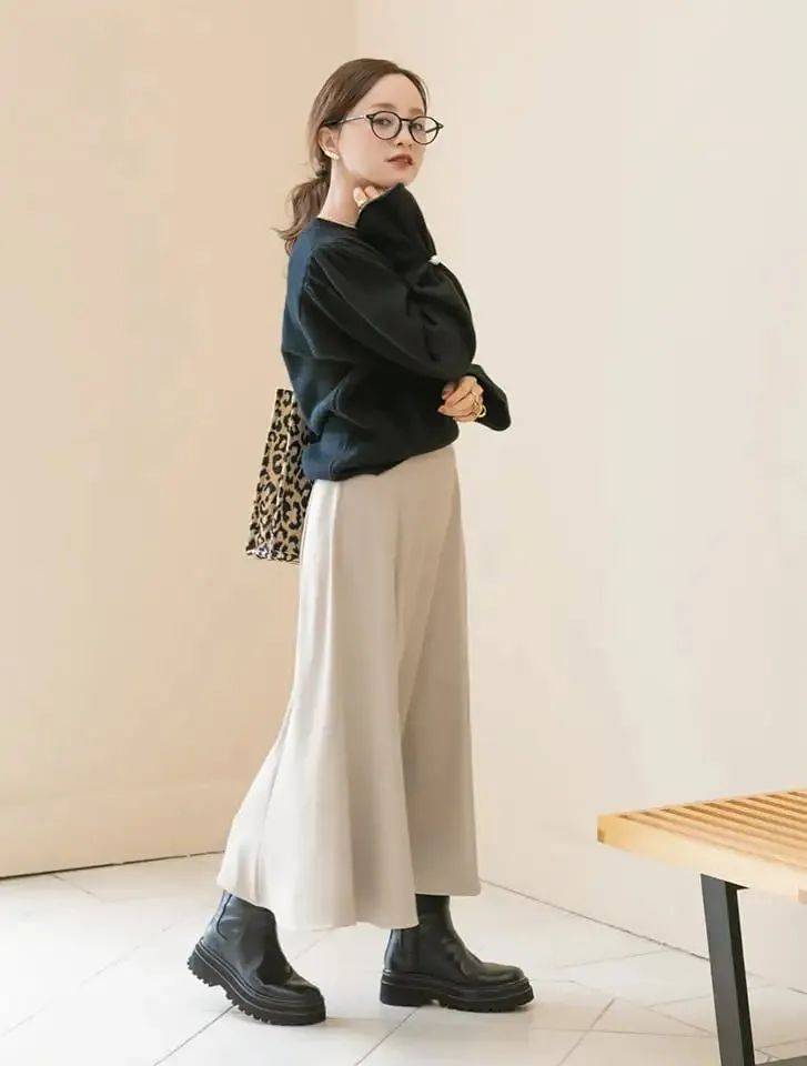 身高145的小个子妈妈太气质简约穿搭显高级看不出已经40多岁