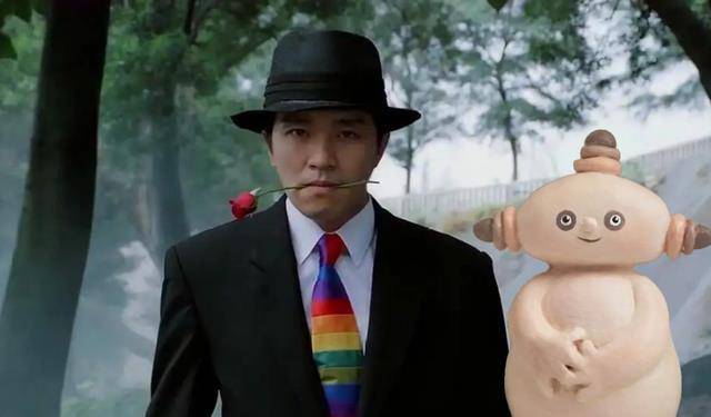 阿漆和阿琴在电影中看的其实是玛卡,那时候的青少年男女好纯洁_周星驰
