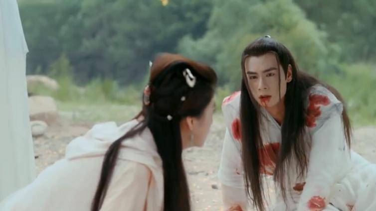 绝代双骄:怜星看到花无缺情动,冷漠求抱很主动,原来她一直没忘_江枫