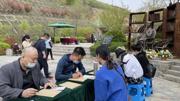 “沐春风静初三日，俪行白鹿趁年华”白鹿原上文化游