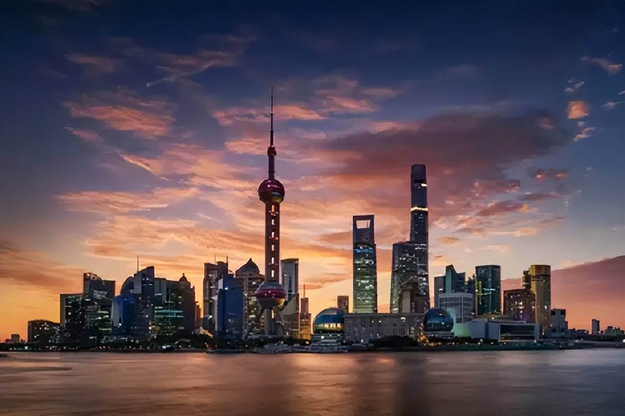 原创感染非典第一人黄杏初，因感染数名医护被外界歧视，愈后彻底消失