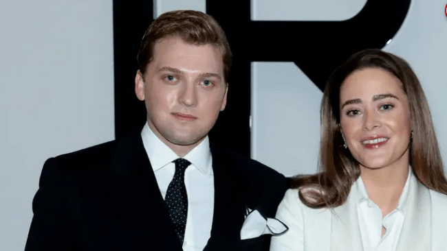 白宫:她来了,她走了_拜登_普萨基_美国