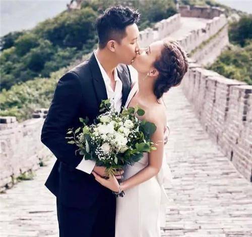 35岁韩庚终于结婚回顾过往四段生活因李小璐罢录节目险毁星途