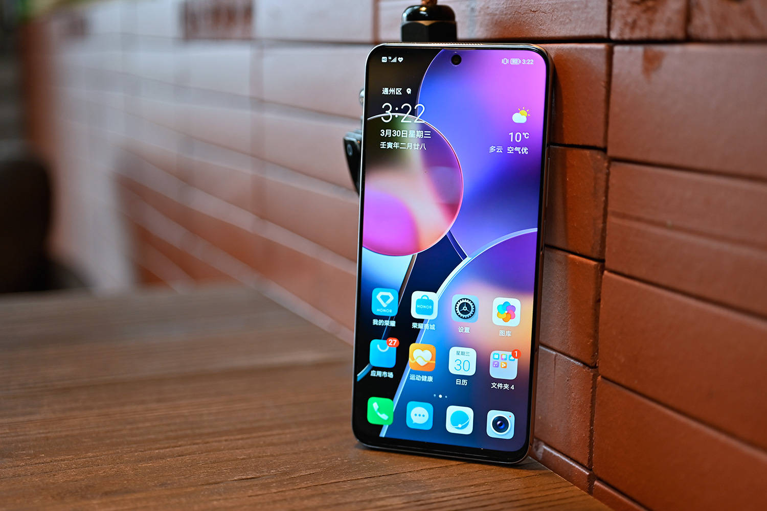 原创荣耀play6t系列登场全系配置8gb内存保活率成新品看点