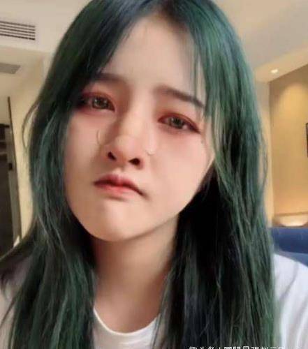 因被家暴而火的次惑小仙女隐藏男友近照曝光网友坦白吧