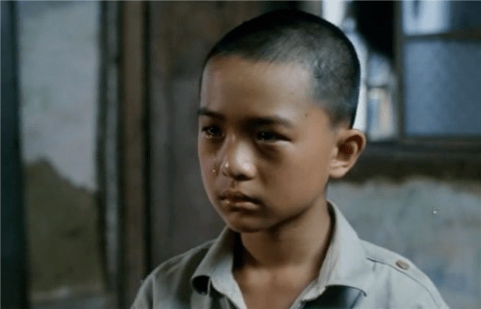 有人去世,有人被遣送回老家_黄坤玄_电影_时于寒