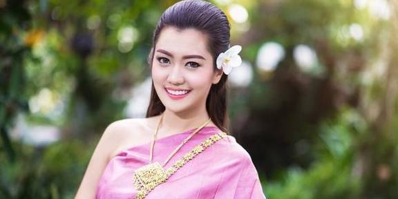 原创诸葛亮收妖灭魔恋人万里神剑美女刀莲花仙子除鬼魂下地狱