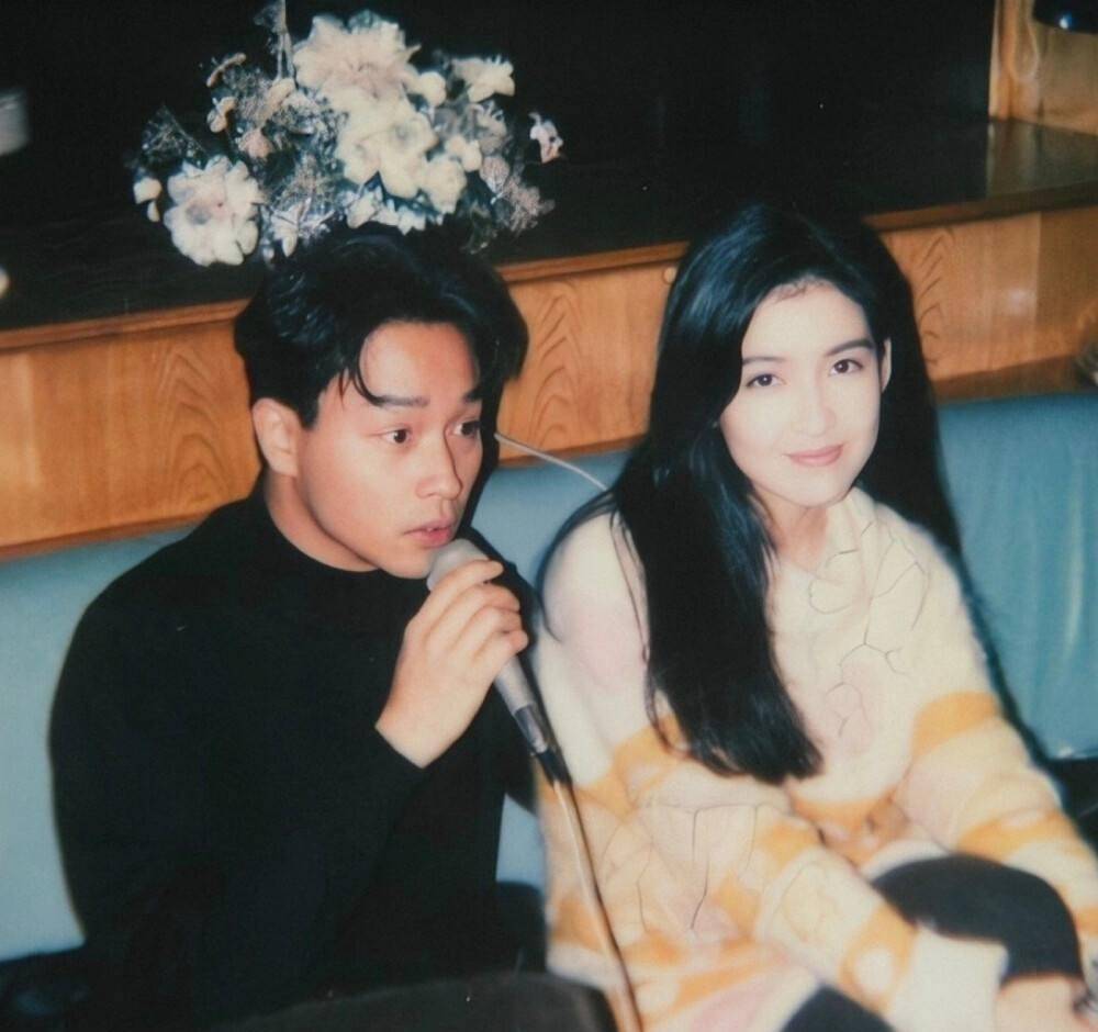 你可能没见过的港台明星老照片 张张经典_香港_周慧敏_蓝洁瑛