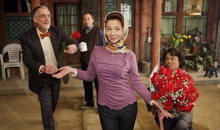 的小品女王,老天赏金饭碗,59岁整容后遗症太明显_蔡明_丁秋星_幸运儿