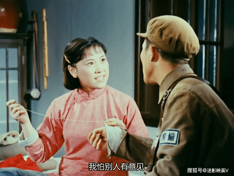58年前的《霓虹灯下的哨兵》,周总理亲自批准拍摄,几代人的经典