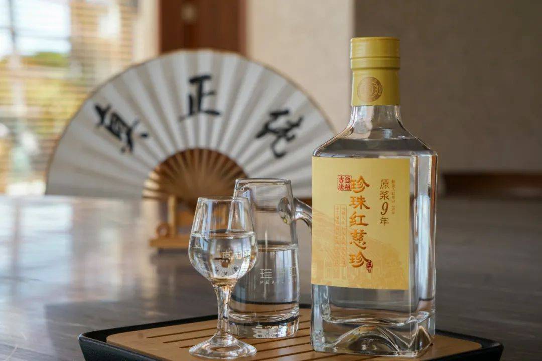 其中,珍珠红·慈心6年和珍珠红·慈珍9年获得的"双金奖"属于sfwsc赛事