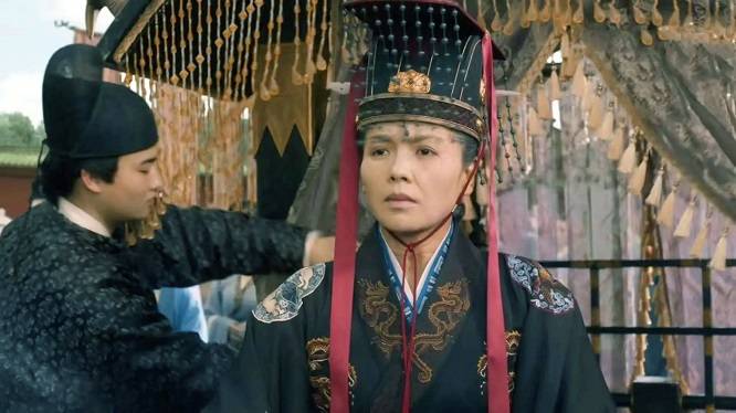 街头歌女被丈夫卖给皇子,成为第二个穿龙袍的女人_宋真宗_宋太宗_赵恒