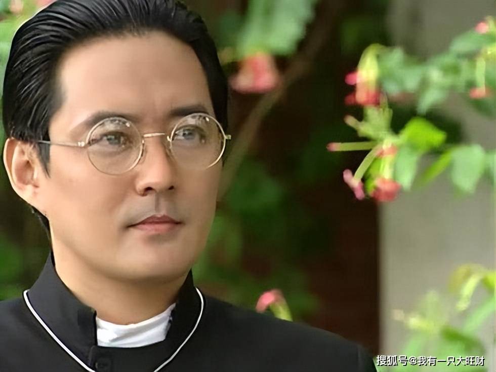 原创第八号当铺为护佑亲人疯狂十年陈大伟是唯一逃脱黑暗的赢家