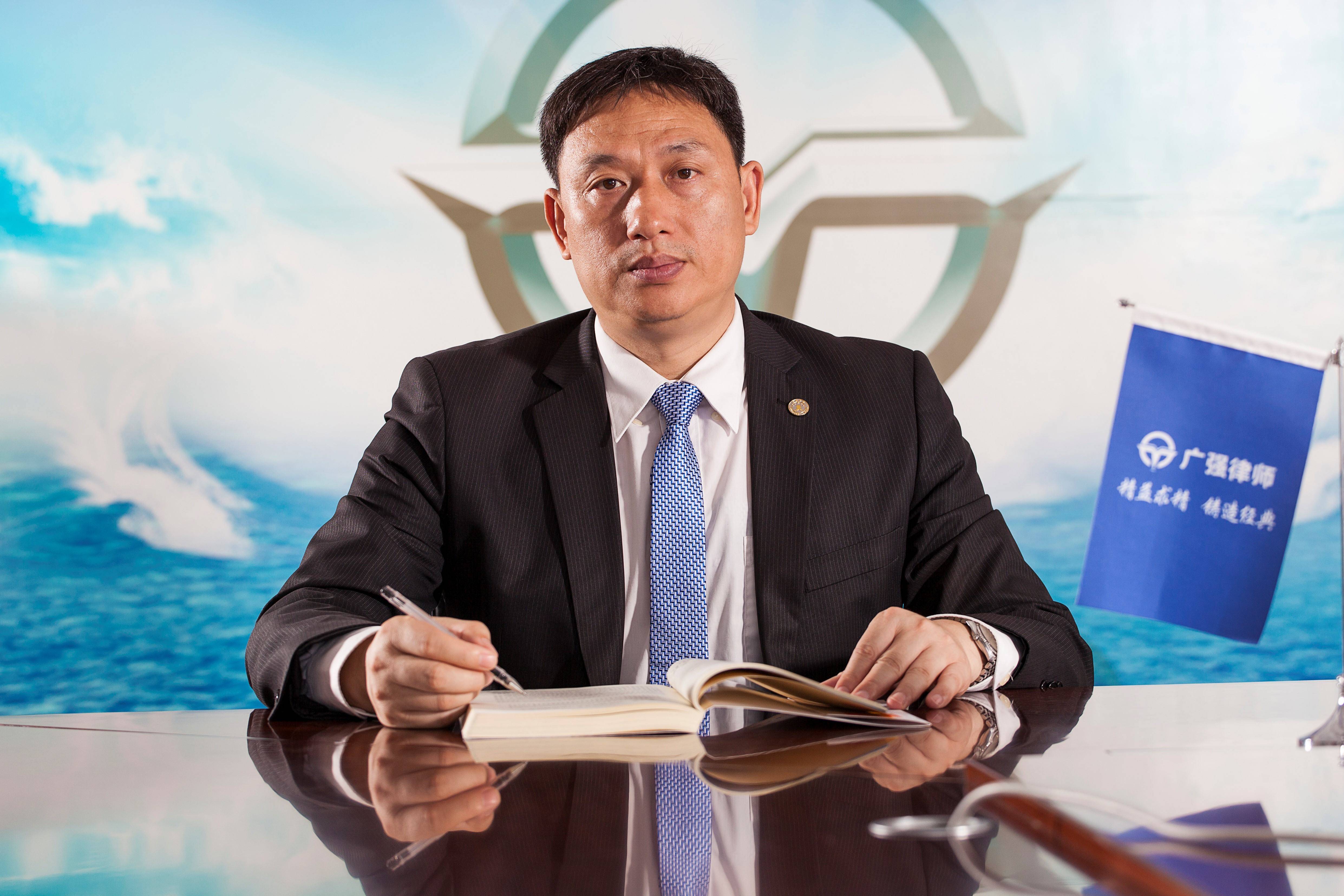 李小龙_小华_华的