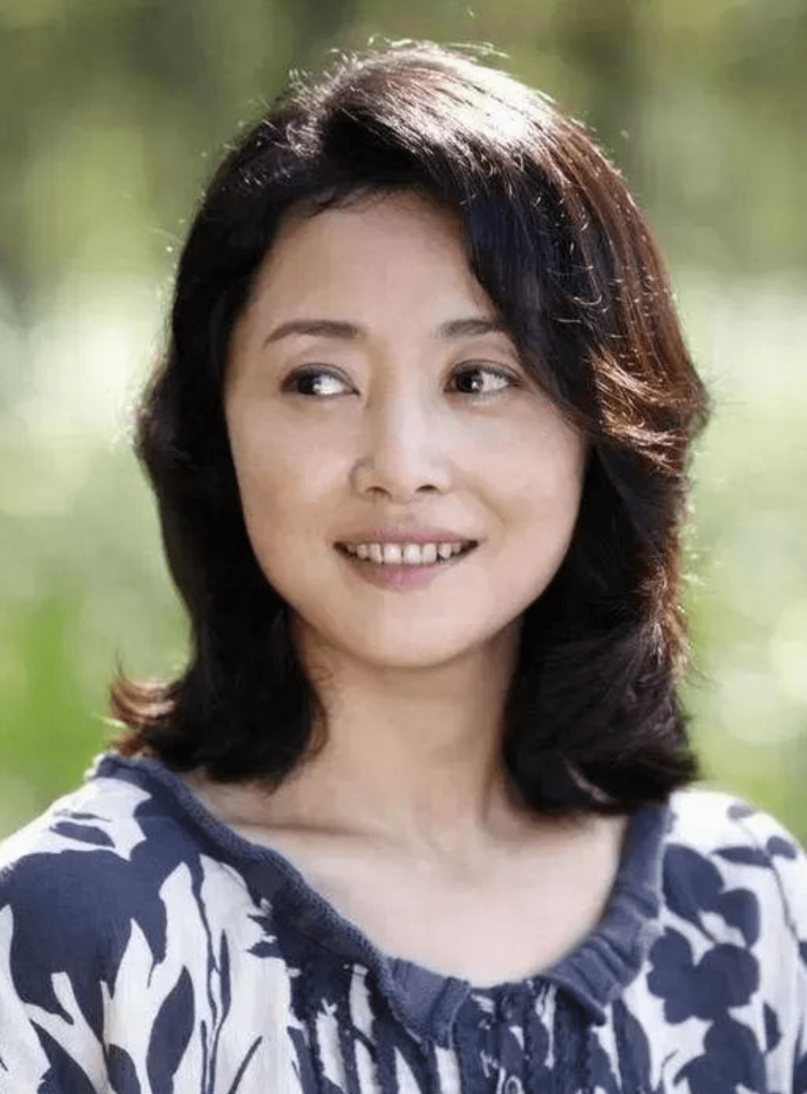 三婚两离,带着二婚的孩子再嫁一婚的丈夫,刘蓓过得怎么样?