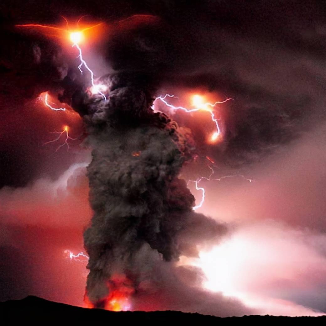 而由于当时火山喷发造成的大量气溶胶的过滤吸收,投射月球表面上的