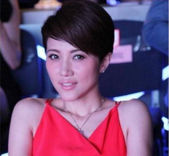 之后更是用心刻画了太多经典的角色,例如《猎场》中的舒静,《阳光法庭