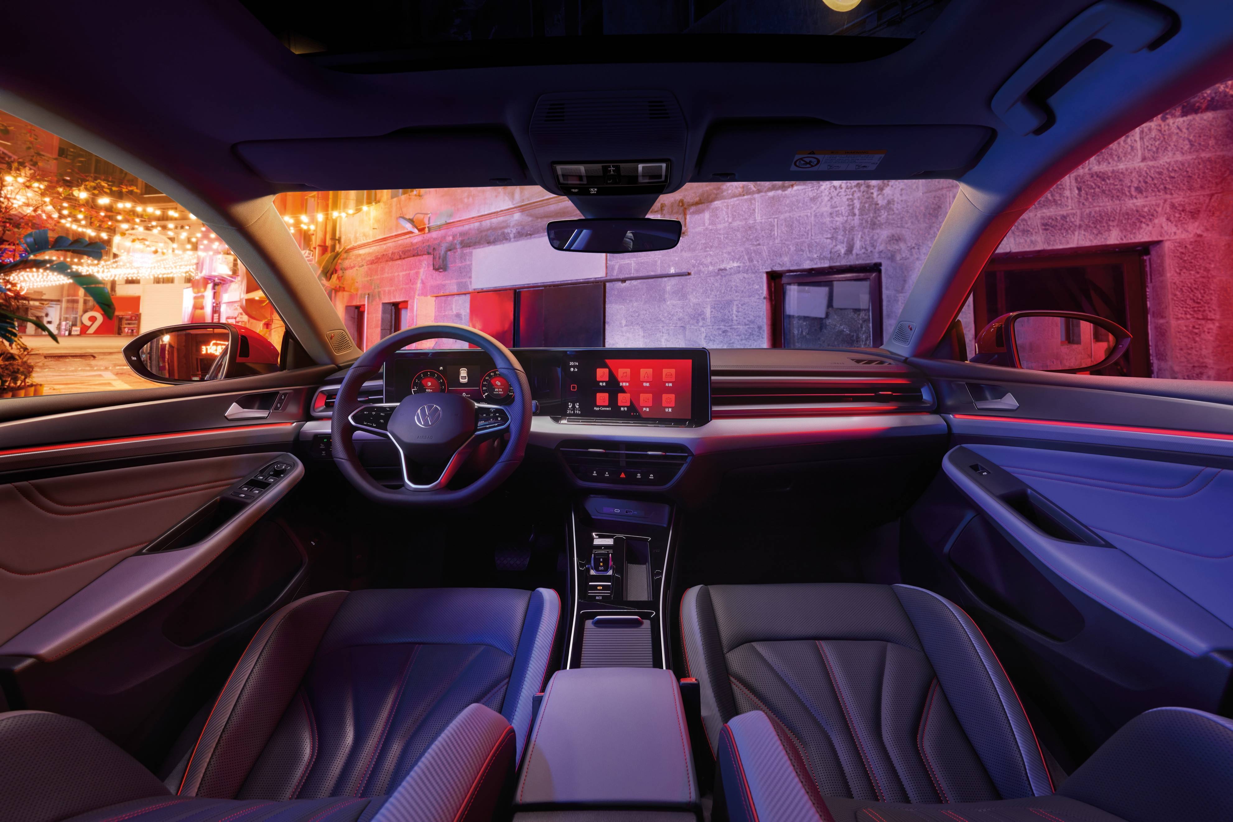 99万的2022款 凌渡l 280tsi dsg酷辣版的配置低,和2021款 2.