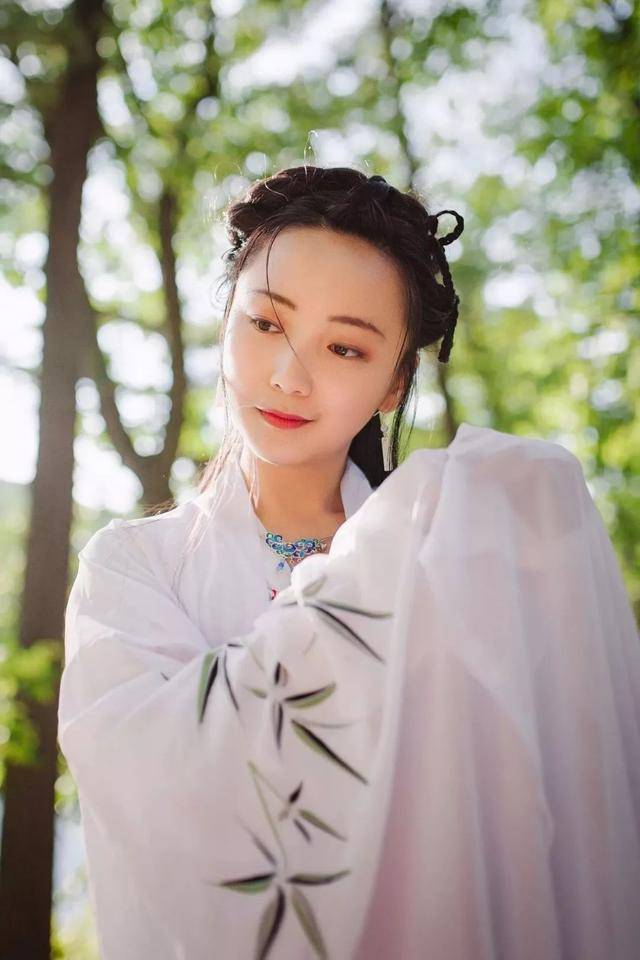 璇玑汉服女神图片