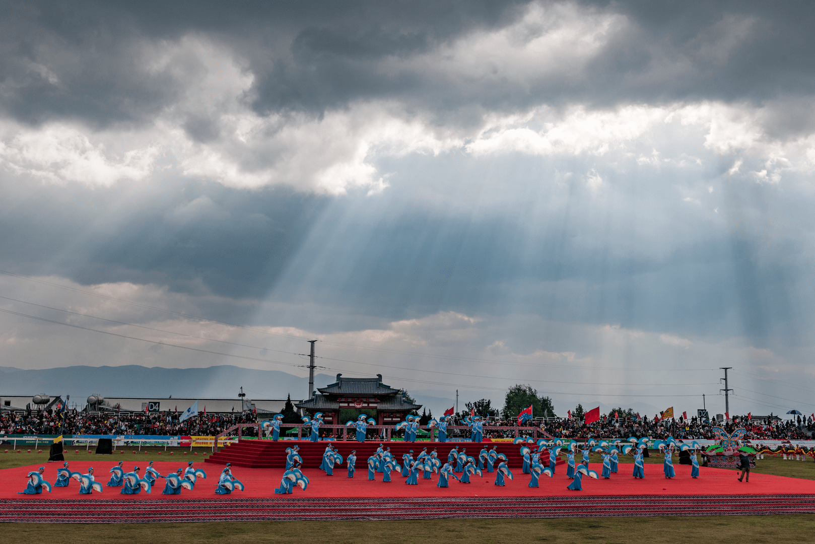 乡愁大理千年一赶三月街在创新中发展