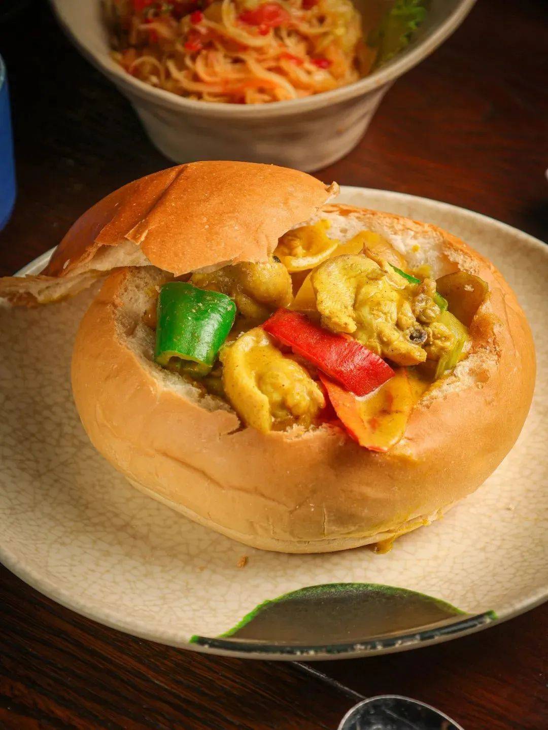 新泰皇咖喱面包鸡 ·78别具一格的环境,异地风情环绕!