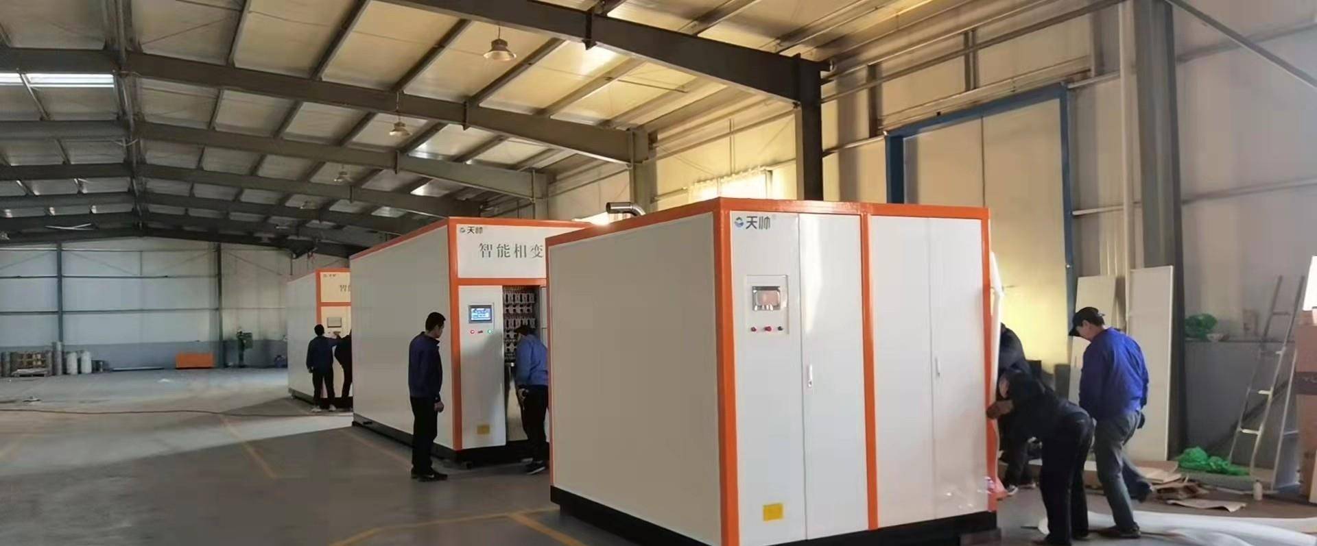 这个空气电池是世界首套压缩空气储能装置.