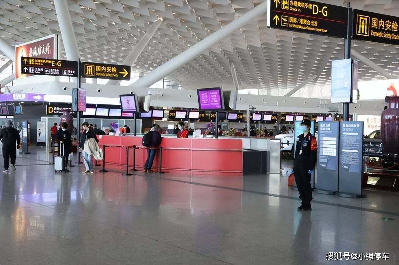 郑州新郑机场停车场收费多少钱一天,新郑机场停车一天一夜多少钱