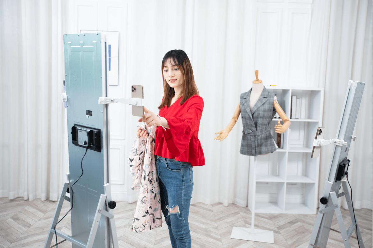 为什么服装行业直播带货都要有全身直播灯呢