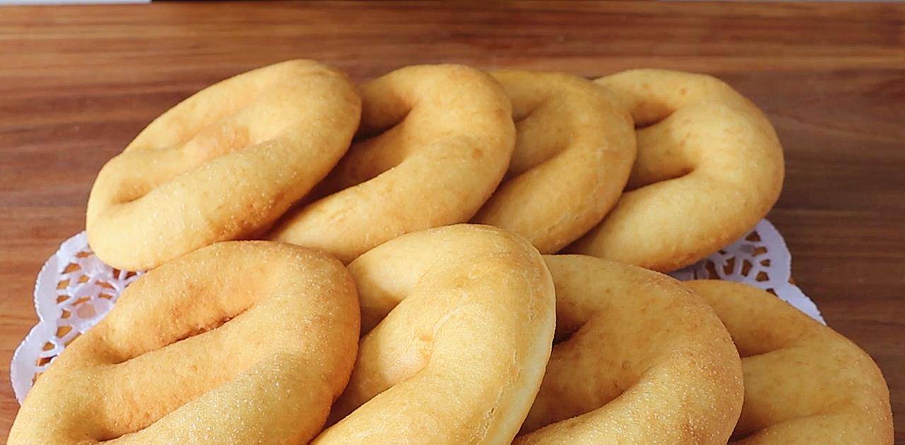 孩子点名要吃的小炸饼,不加苏打不用泡打粉,蓬松暄软真好吃_油条_面团