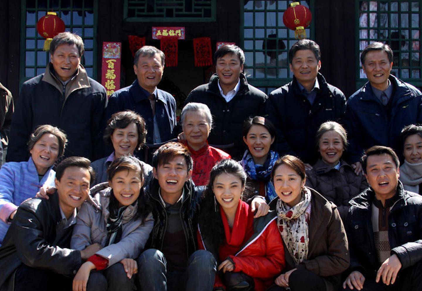 唐欣雅几乎气得哈哈大笑.