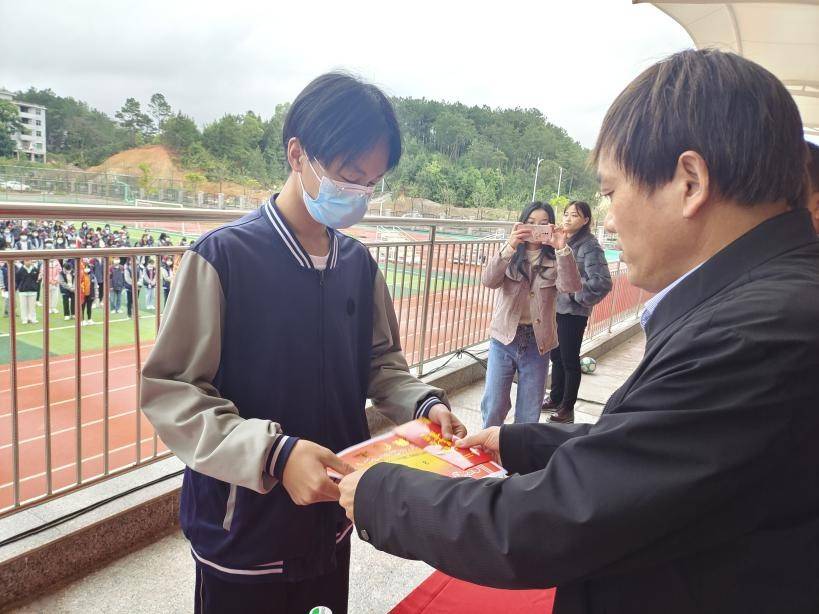 卧薪尝胆五十日 苦尽甘来六月天—会昌县第五中学22年高考50天倒计时