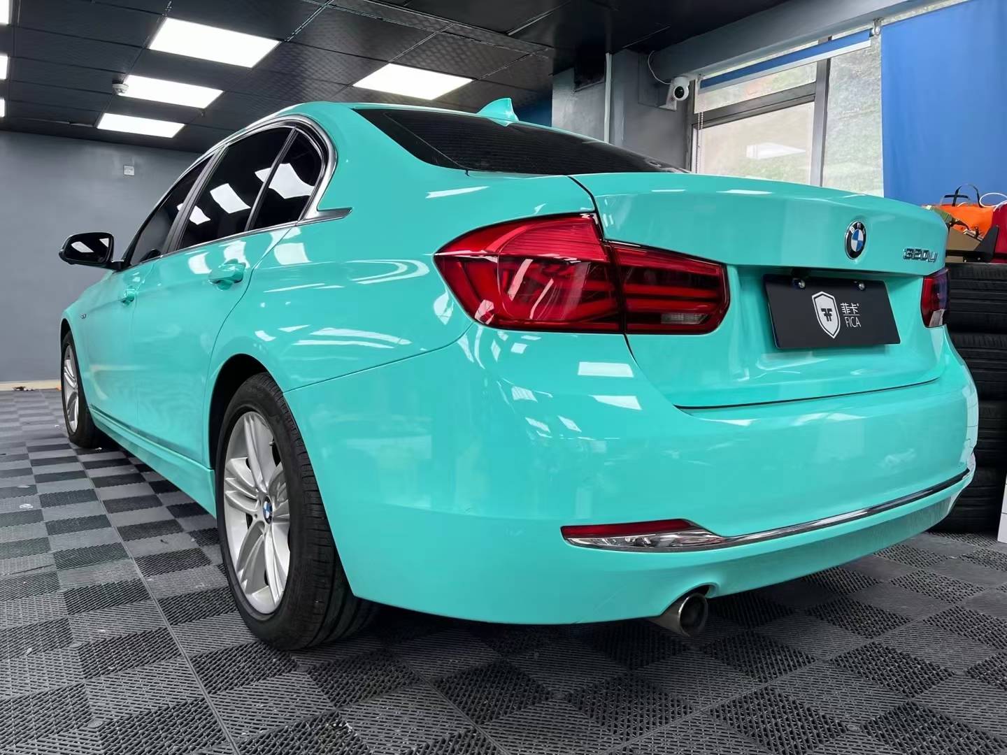 宝马320li菲卡改色膜超亮水晶蒂芙尼