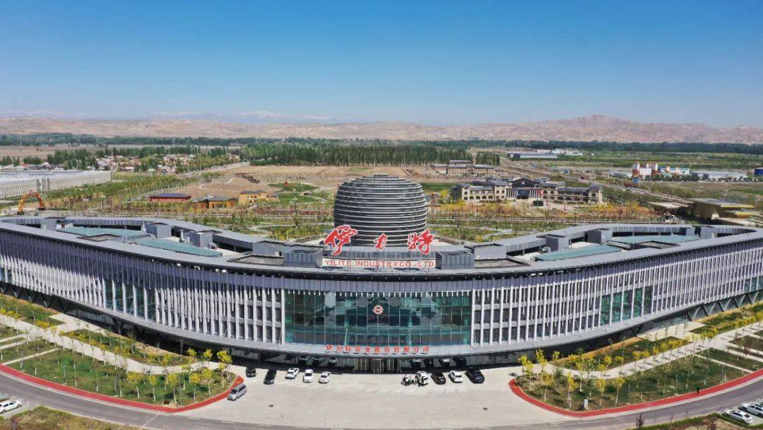 可克达拉周游记每一杯伊力特酒都有故事可讲