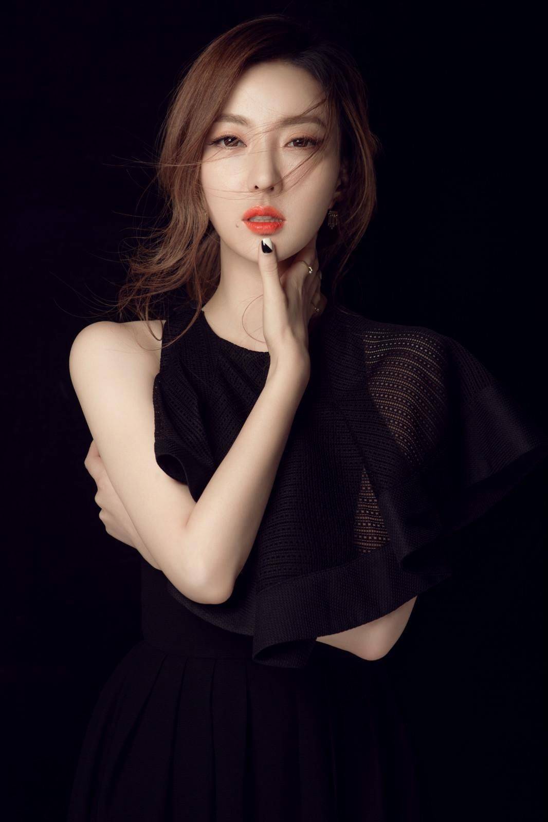 原创安徽卫视美女主持人余声的丈夫魏鹏伙同三人因违背伦理道德被抓