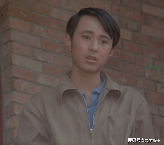 《六斤县长》剧照1983年,潘军在西影厂拍摄的电影《六斤县长》中扮演