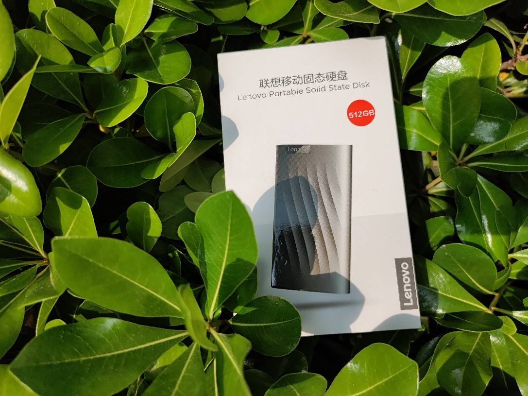 无需等待！即插即用的联想PS6移动固态硬盘，兼容性绝对超乎你想象！_搜狐网