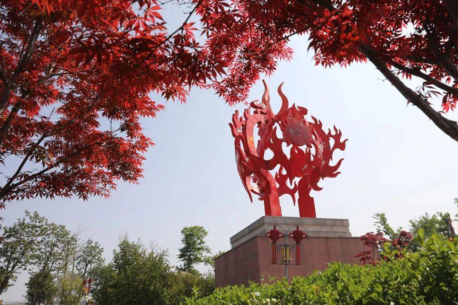 春暖花开看"地标"_雕塑_商丘_飞燕