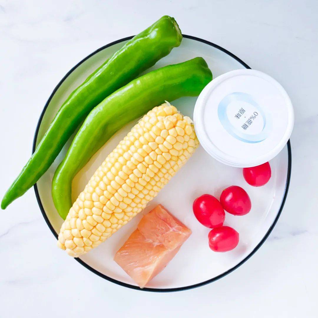 原创
健康减肥晚餐怎么吃?一周快手带量食谱示范
一、口味清淡二、能量适宜三、主食粗细搭配,蔬菜和蛋白充足