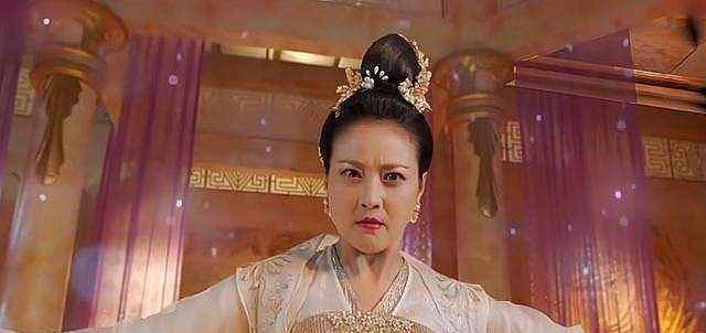 第五个法力高强的上神是天后,天后是旭凤的母亲鸟族的公主.